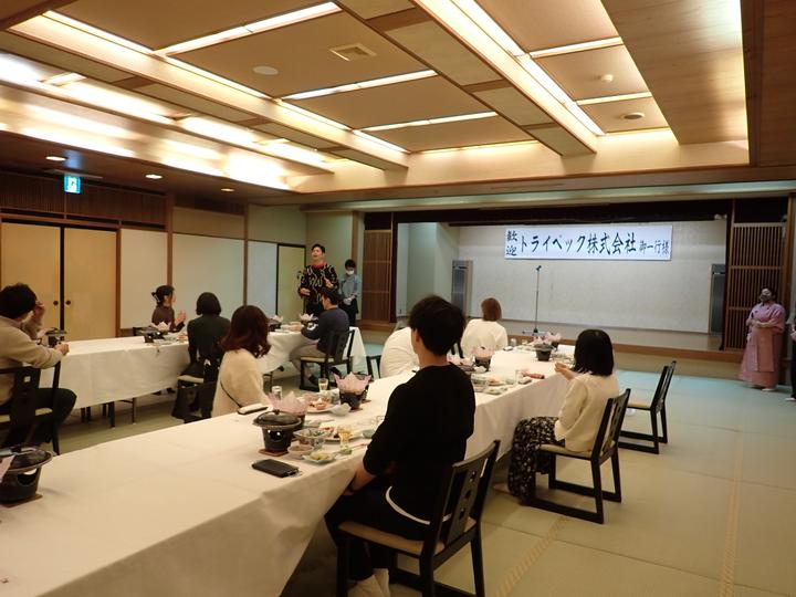 社長の乾杯の音頭から楽しい宴会がスタート！