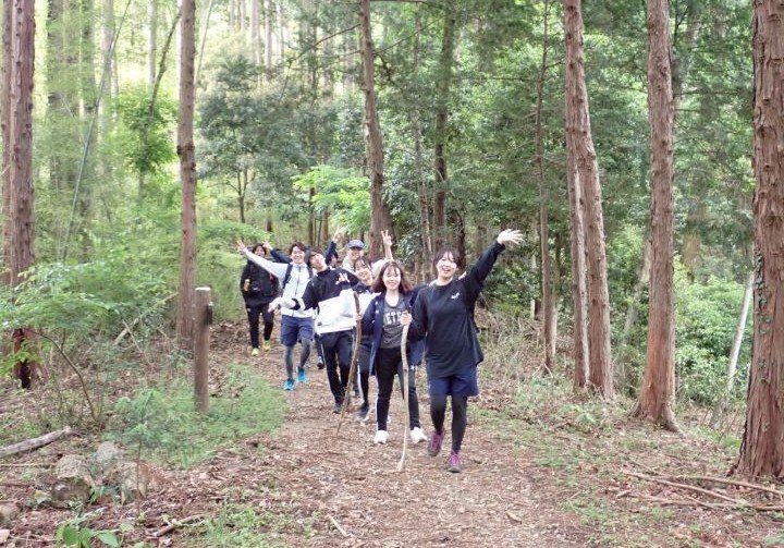 下山のときもみんな元気な笑顔です