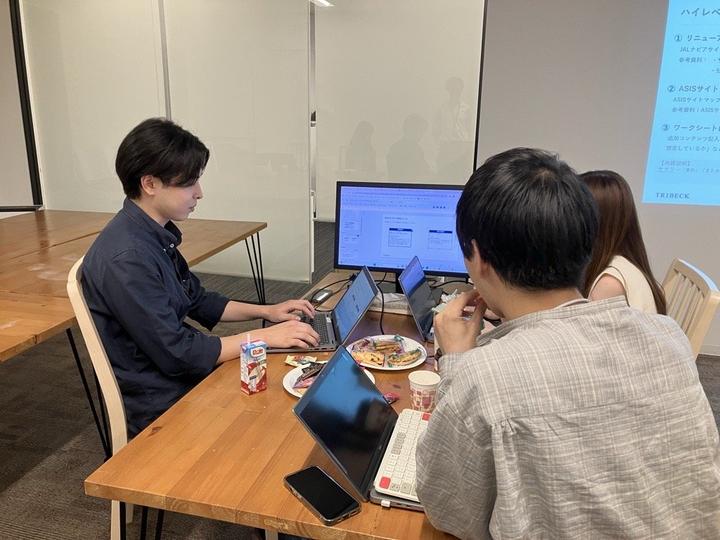 各グループで話し合いながらサイトの目的に応じて必要なコンテンツを分類・整理しました！