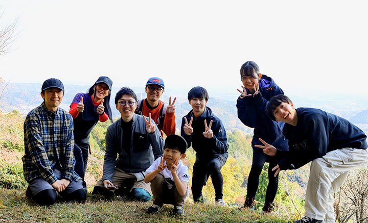 東屋での集合写真